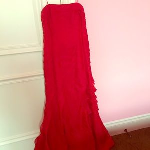 Carmen Marc Valvo gown